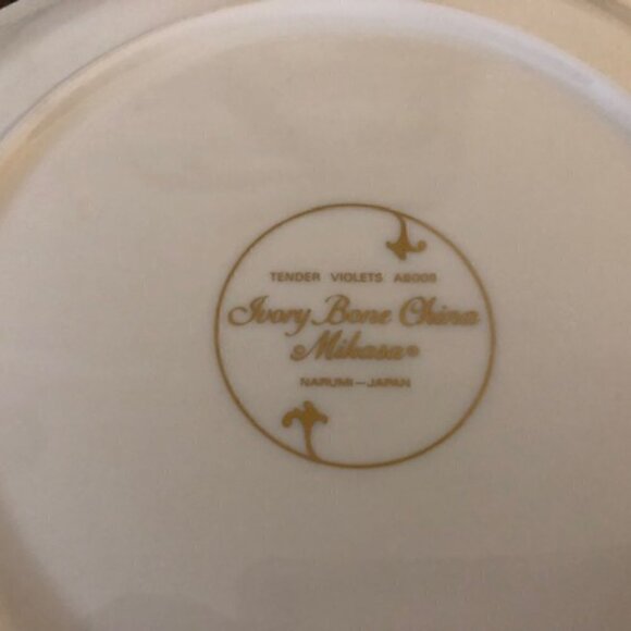 Mikasa Ivory Bone China Tender Violets Salad Plates Set of 2 - 7.5" - Picture 5 of 6